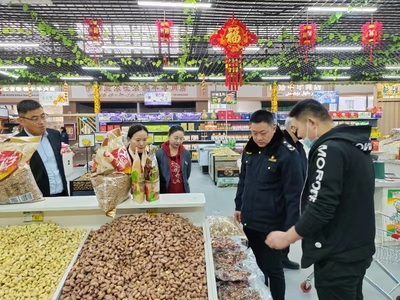 博樂市市場監(jiān)督管理局多措并舉開展食用農(nóng)產(chǎn)品“治違禁 控藥殘 促提升”專項(xiàng)治理行動(dòng)